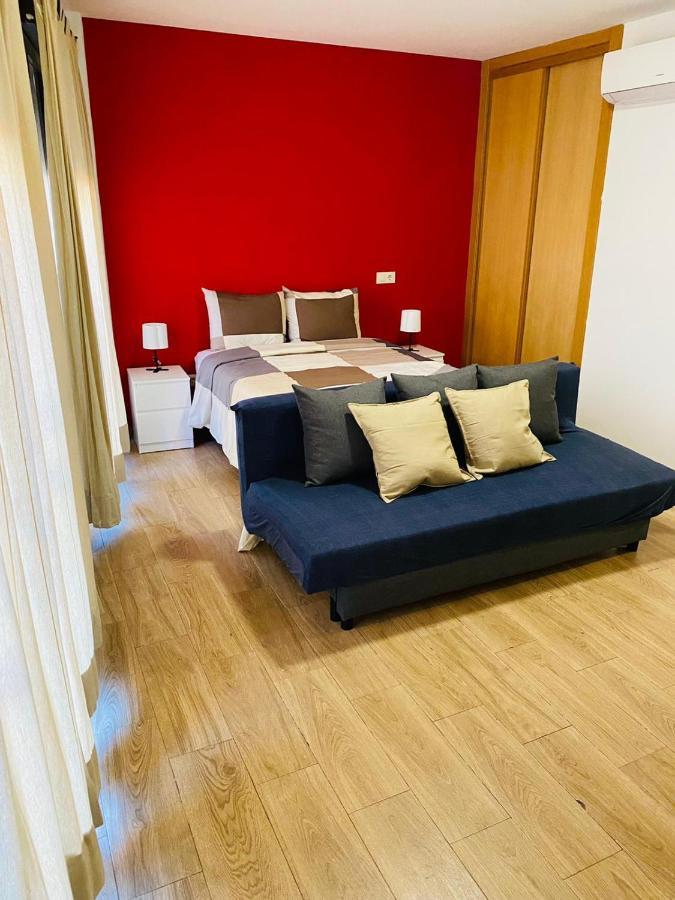 Cinque Terre Apartments Madrid Exterior photo