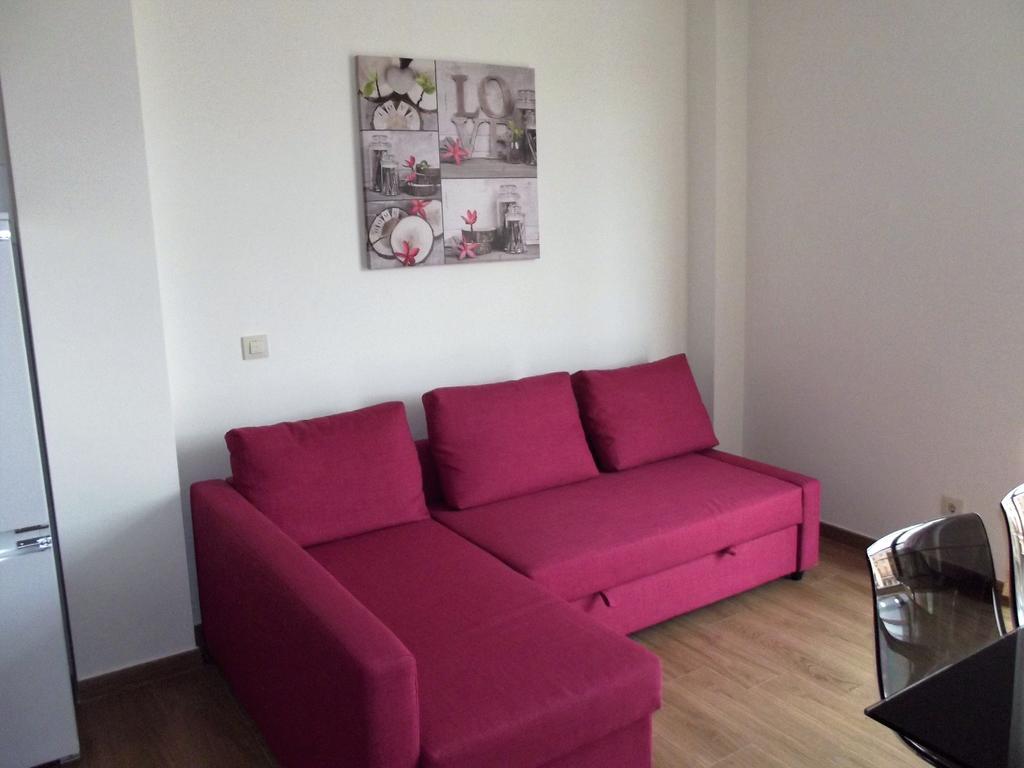 Cinque Terre Apartments Madrid Room photo