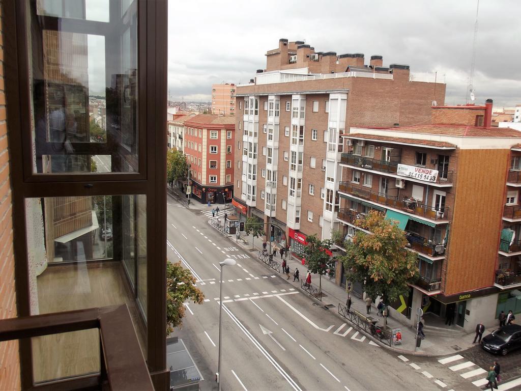 Cinque Terre Apartments Madrid Room photo