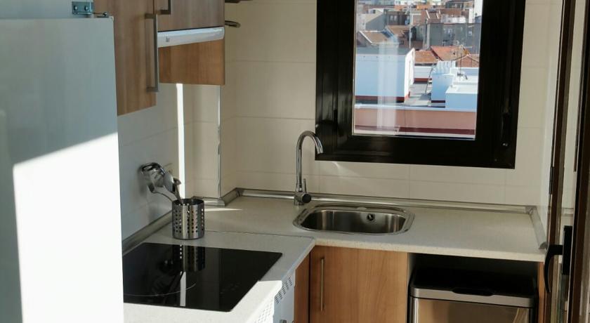Cinque Terre Apartments Madrid Room photo